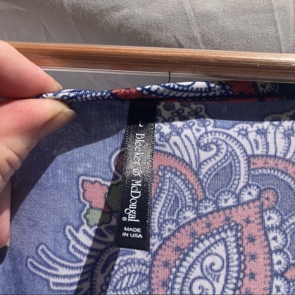 Bleeker & McDougal Blouse Blue Flutter Sleeves, Size Large - Picture 6 of 10